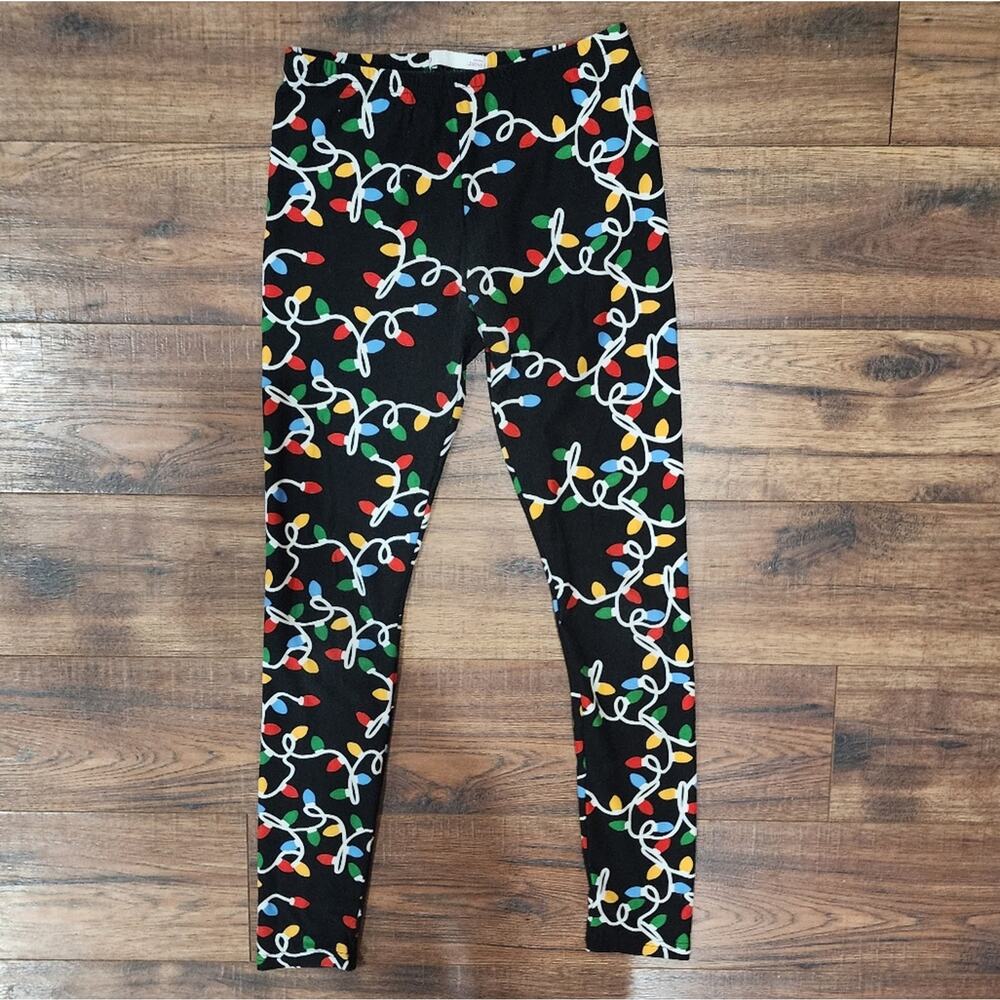 SO Junior's Christmas String Lights Holiday Black Mid Rise Ankle Leggings Small